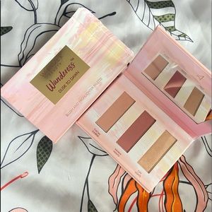 Wander Beauty Wanderess Dusk to Dawn Eye and Cheek Palette, Dusk to Dawn